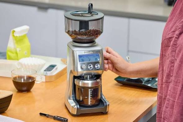 Top Premium Coffee Grinders for Home Baristas Who Want Café-Quality Coffee